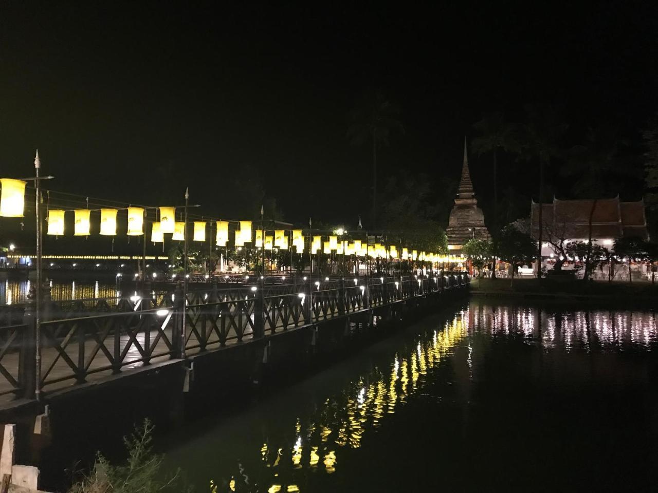 Moat View Hotel Sukhothai Exterior foto